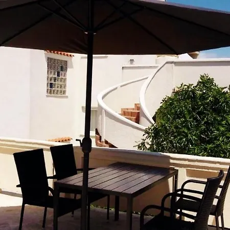 In With Balcony, Air Conditioning, Wifi, Washing Machine 4762-1 Apartment