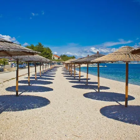 In With Balcony, Air Conditioning, Wifi, Washing Machine 4762-1