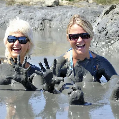 In With Balcony, Air Conditioning, Wifi, Washing Machine 4762-1 아파트 *