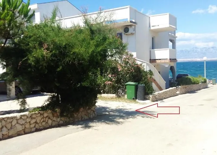 In With Balcony, Air Conditioning, Wifi, Washing Machine 4762-1 *