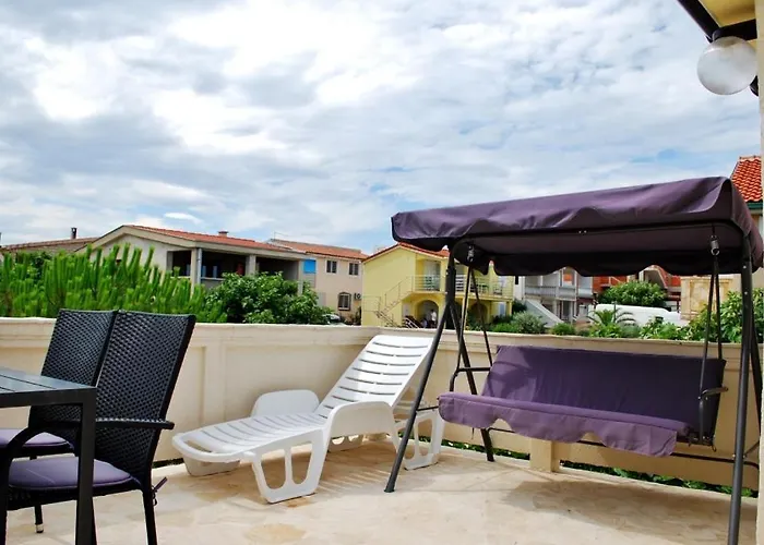 In With Balcony, Air Conditioning, Wifi, Washing Machine 4762-1 Appartement